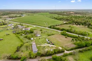 1128 County Rd 429, Cleburne, TX 76031 - Photo 3