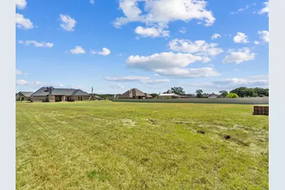 229 Etta Lane, Springtown, TX 76082 - Photo 39