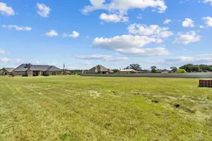 229 Etta Ln, Springtown, TX 76082 - Photo 39