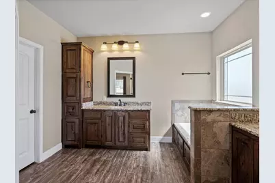 229 Etta Lane, Springtown, TX 76082 - Photo 27