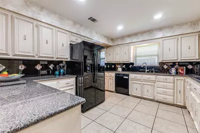 16215 Shadybank Drive, Dallas, TX 75248 - Photo 11