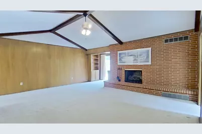 6301 Wrigley Way, Fort Worth, TX 76133 - Photo 9