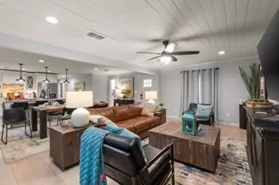 408 E Liberty St, Pilot Point, TX 76258 - Photo 9