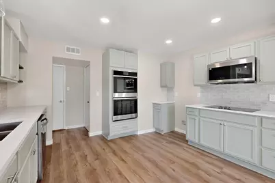 2966 Buttonwood Drive, Carrollton, TX 75006 - Photo 13