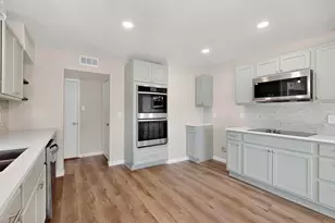 2966 Buttonwood Dr, Carrollton, TX 75006 - Photo 13