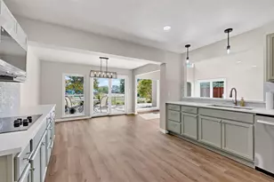 2966 Buttonwood Dr, Carrollton, TX 75006 - Photo 11