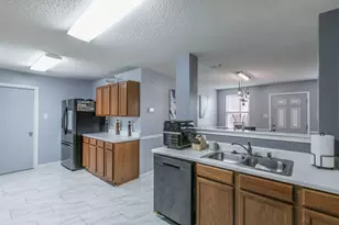 3239 Poppy Pl, Lancaster, TX 75134 - Photo 7