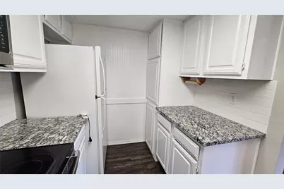 2117 Park Willow Lane #C, Arlington, TX 76011 - Photo 9