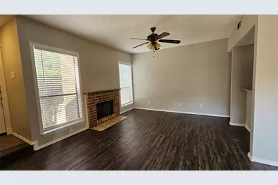 2117 Park Willow Lane #C, Arlington, TX 76011 - Photo 3