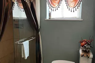 1352 Gillette St, Dallas, TX 75217 - Photo 17