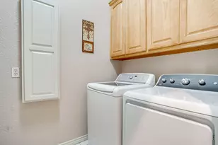 2341 Morning Ct, Granbury, TX 76048 - Photo 31