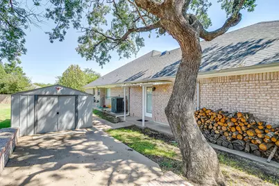 2341 Morning Court, Granbury, TX 76048 - Photo 39