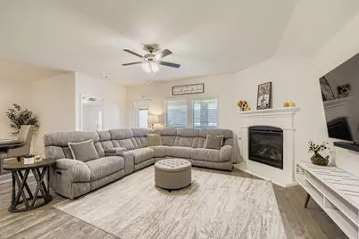 11301 Summer Rain Boulevard, Aubrey, TX 76227 - Photo 7