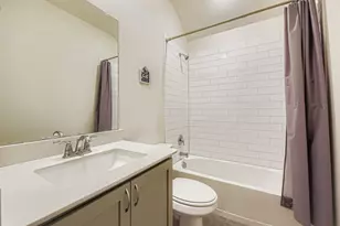 11301 Summer Rain Blvd, Aubrey, TX 76227 - Photo 23