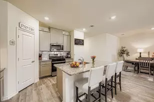 11301 Summer Rain Blvd, Aubrey, TX 76227 - Photo 15