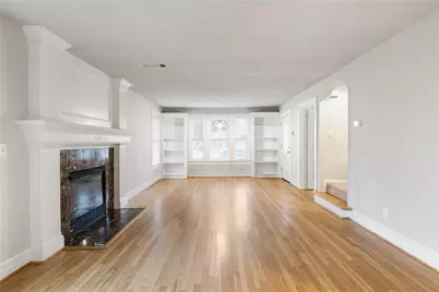 3317 W 5th Street, Fort Worth, TX 76107 - Photo 5