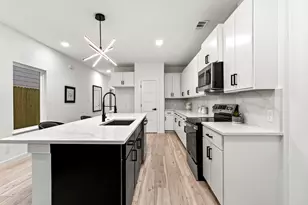 2232 Hooper St, Dallas, TX 75215 - Photo 9