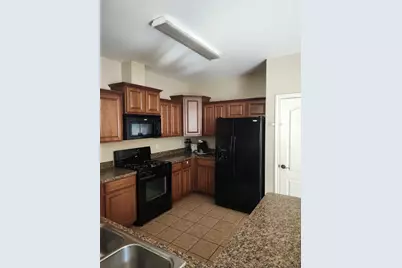 232 Seva Court, Irving, TX 75061 - Photo 3