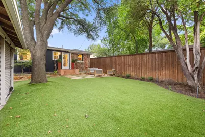 6117 Martel Avenue, Dallas, TX 75214 - Photo 33