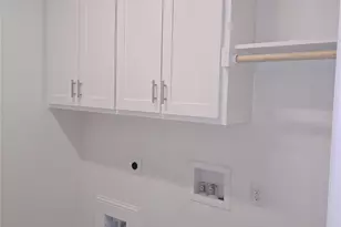 5812 Oakdale Dr, Fort Worth, TX 76119 - Photo 9