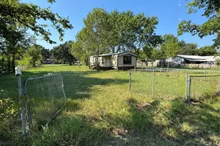 1603 Maria St, Hawk Cove, TX 75474 - Photo 11