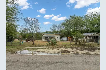 116 Fox Run, Whitney, TX 76692 - Photo 1