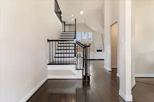 701 Auburn Ct, Savannah, TX 76227 - Photo 3