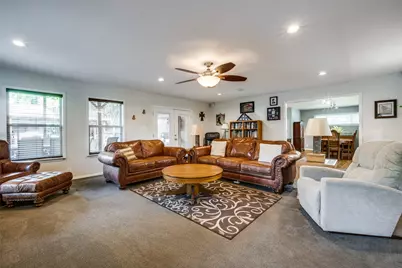 1027 Stanley Street, Denton, TX 76201 - Photo 15