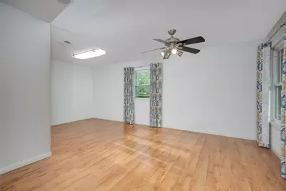 1027 Stanley Street, Denton, TX 76201 - Photo 7