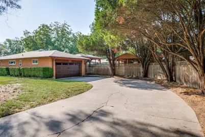 1027 Stanley Street, Denton, TX 76201 - Photo 37