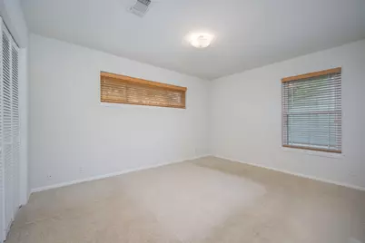1027 Stanley Street, Denton, TX 76201 - Photo 21