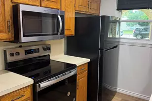 926 Malibu Dr, Garland, TX 75043 - Photo 1