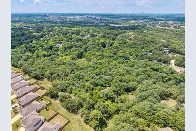 221 Sandy Lane, Fort Worth, TX 76120 - Photo 11