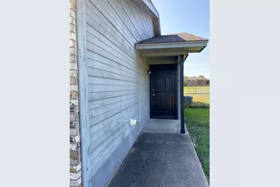 1112 Valley View Drive, Glenn Heights, TX 75154 - Photo 17