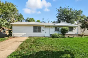 7225 Van Natta Ln, Fort Worth, TX 76112 - Photo 3