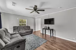 1009 S Brazos St, Weatherford, TX 76086 - Photo 5