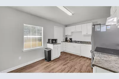 1009 S Brazos Street, Weatherford, TX 76086 - Photo 7