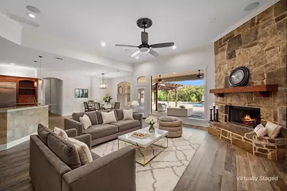 7301 Heritage Oaks Drive, Mansfield, TX 76063 - Photo 3