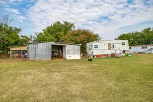 1950 Kiowa Lance, Crowley, TX 76036 - Photo 37