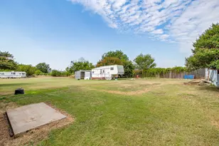 1950 Kiowa Lance, Crowley, TX 76036 - Photo 33