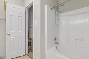 5200 Mountain Spring Trail, Fort Worth, TX 76123 - Photo 9