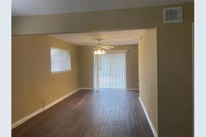 110 W Fairview Street, Sherman, TX 75092 - Photo 3