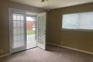 110 W Fairview St, Sherman, TX 75092 - Photo 15