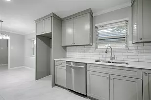 1605 Monterrey Dr, Garland, TX 75042 - Photo 9