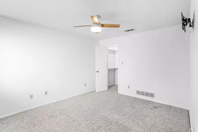 5813 Preston Valley Drive, Dallas, TX 75240 - Photo 31