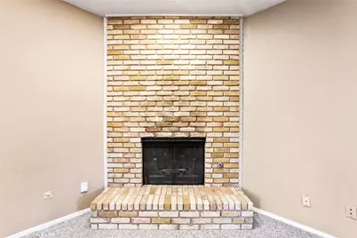 5813 Preston Valley Drive, Dallas, TX 75240 - Photo 13