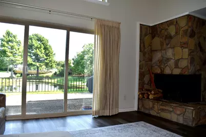 1827 Lakecrest Circle, Carrollton, TX 75006 - Photo 7