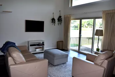 1827 Lakecrest Circle, Carrollton, TX 75006 - Photo 9