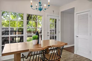 318 S Edgefield Ave, Dallas, TX 75208 - Photo 15