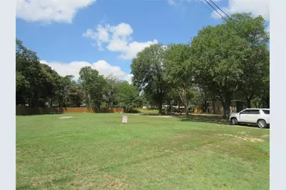 7305 Lakeview Drive, Bonham, TX 75418 - Photo 1